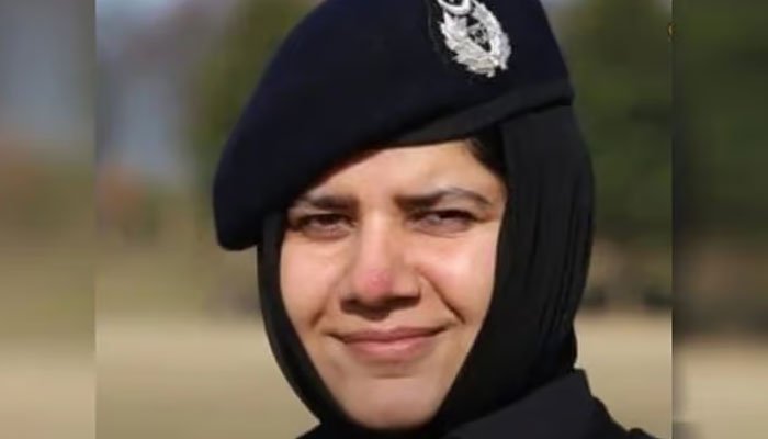A historic first: Ayesha Gul appointed KP’s first female SSP