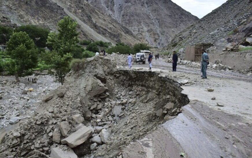 Flooding closes Chitral-Peshawar road, creates travel snags