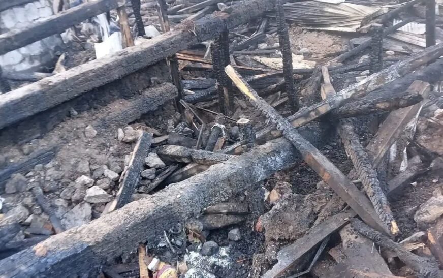 Nine shops , three vehicles damaged as a result of fire in Upper Dir