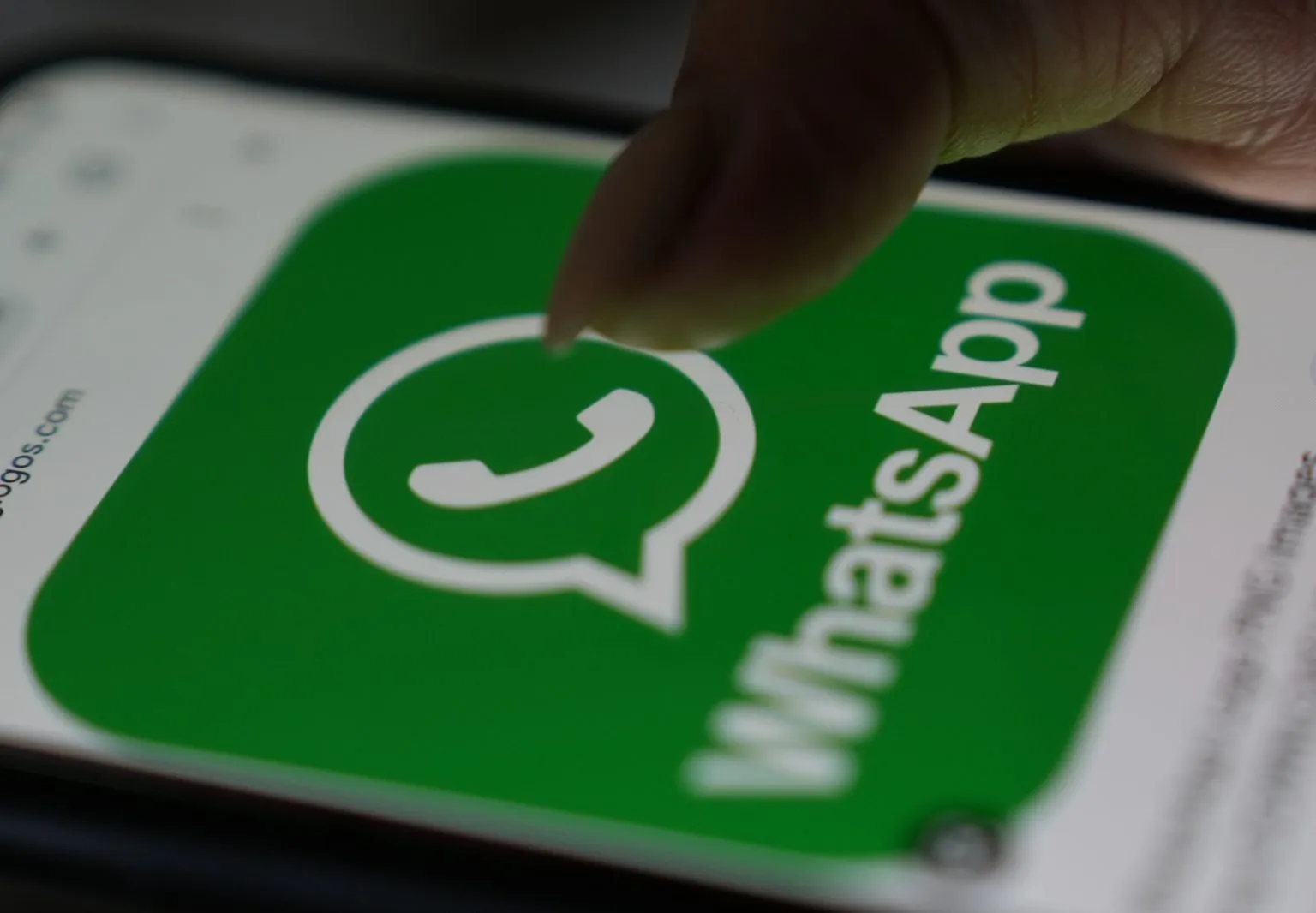 WhatsApp launches feature to optimize mobile storage for users