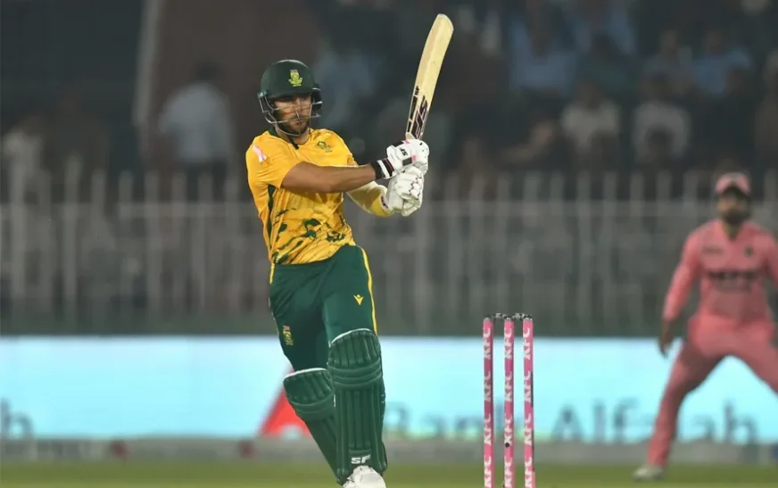 South Africa beat Pakistan in first T20I match