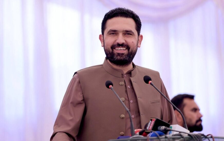 KP CM directs provision of basic facilities at all Bus Stands