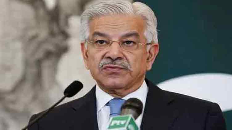 Khawaja Asif criticizes Afghan trade misuse, supports suspension