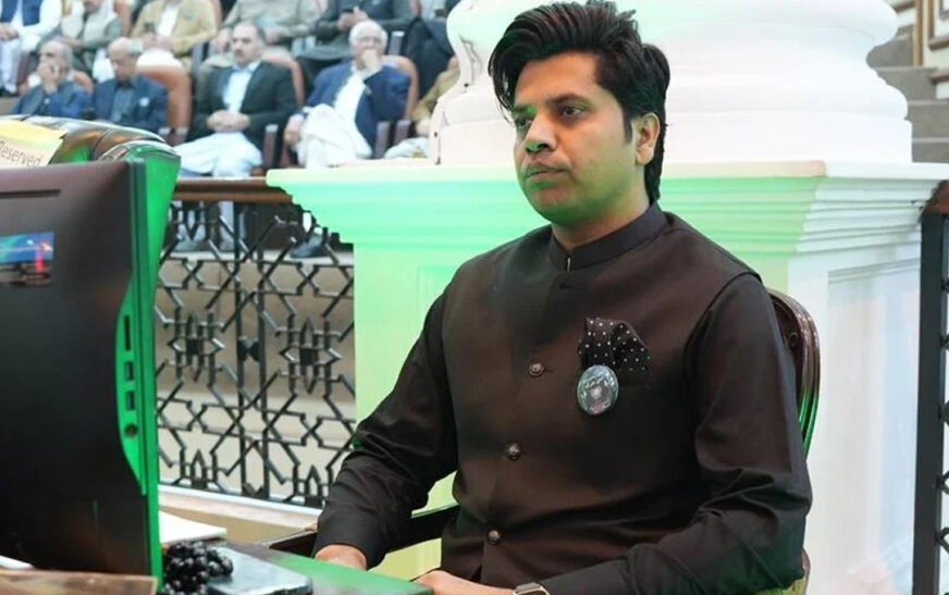 Shafi Jan slams government for preventing CM Afridi's meeting with PTI founder