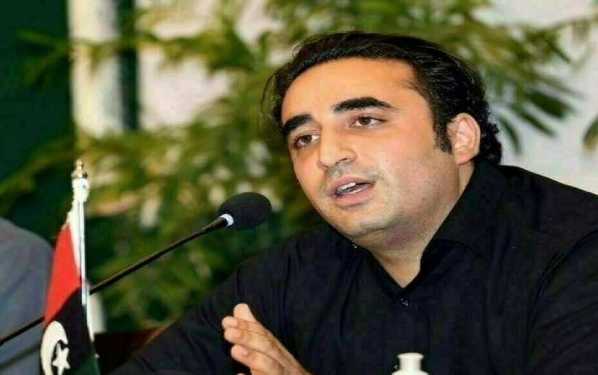 Bilawal Bhutto Zardari has urged the PTI to abandon extremist politics and return to the democratic framework.