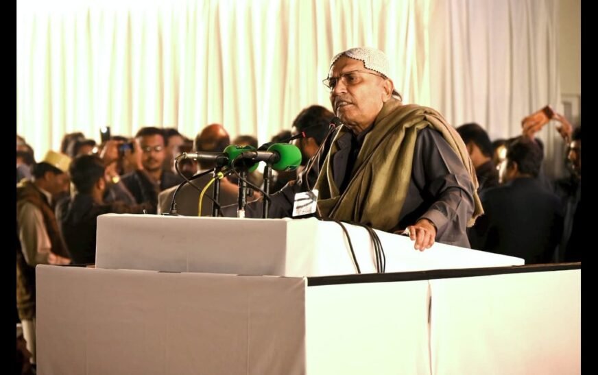 President Zardari calls PTI founder irresponsible, praises armed forces