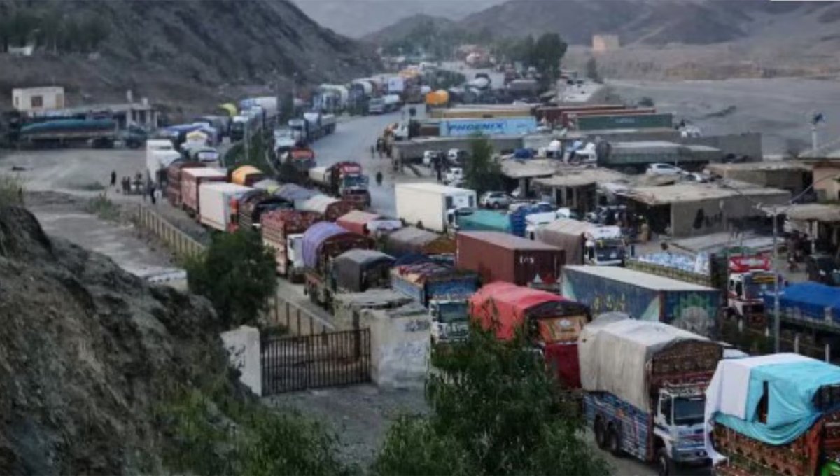 Transporters hailed decision to repatriate 1600 stranded Pakistani vehicles in Afghanistan
