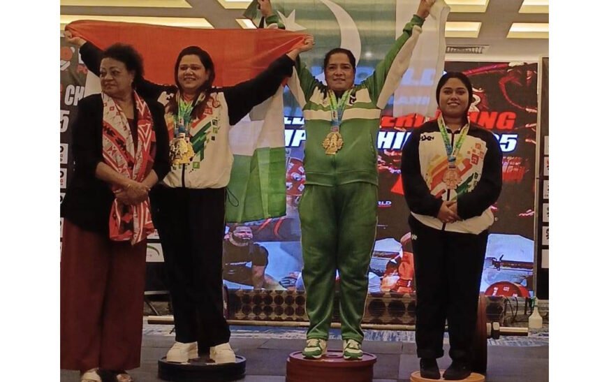 Pakistan’s Irum Khanum stuns Indian rival, wins gold at World Powerlifting Championship