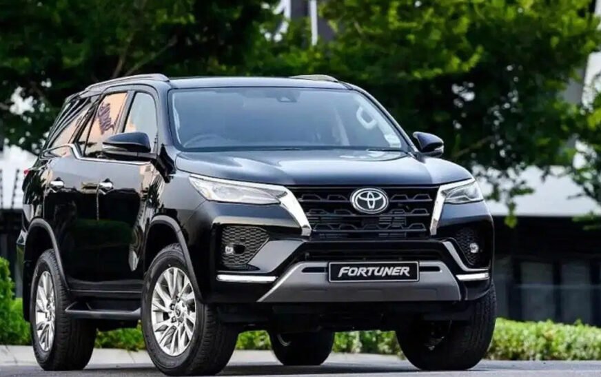 Toyota announces major price reduction in its top brand