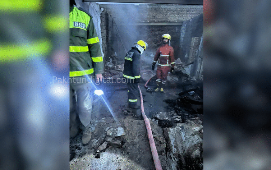 Gas cylinder explosion claims lives of two family members in KP