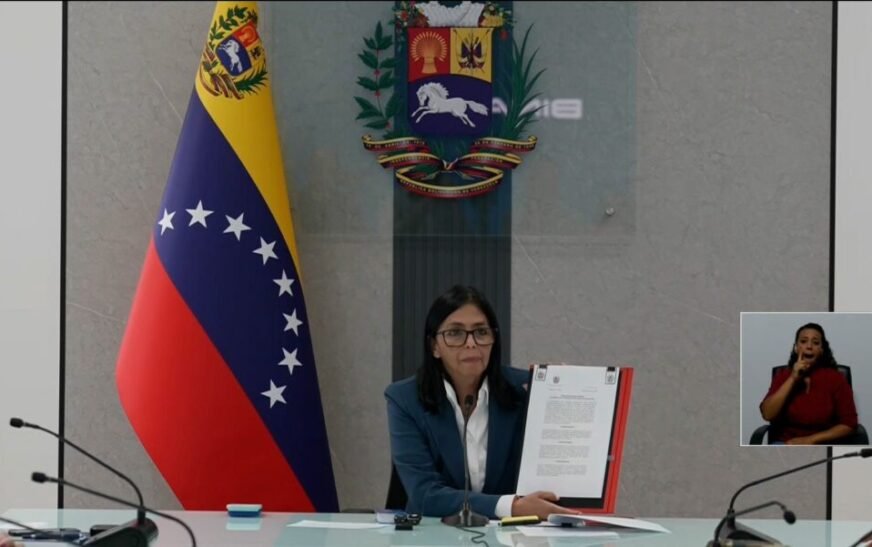 Venezuelan VP vows to defend country’s independence, natural resources