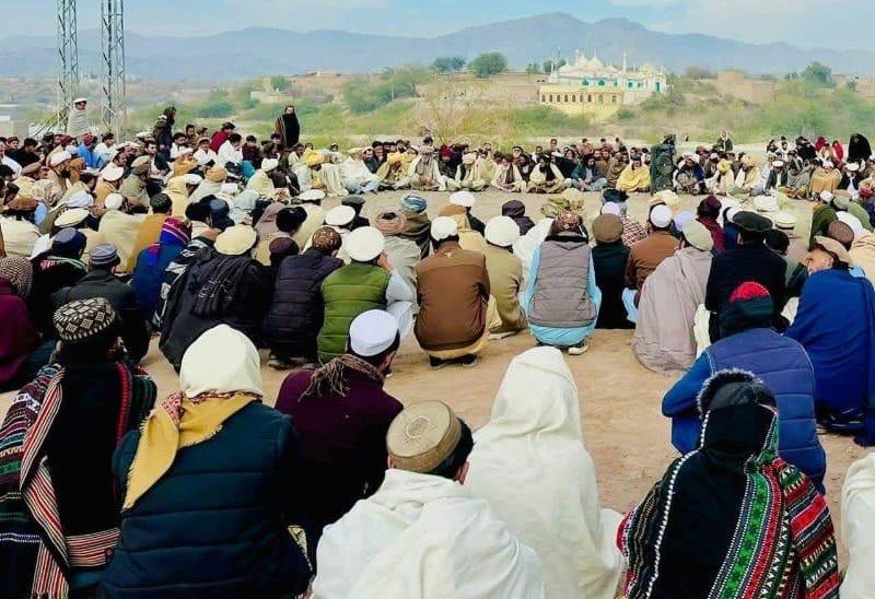 People in North Waziristan stage  sit-in against Khawarij