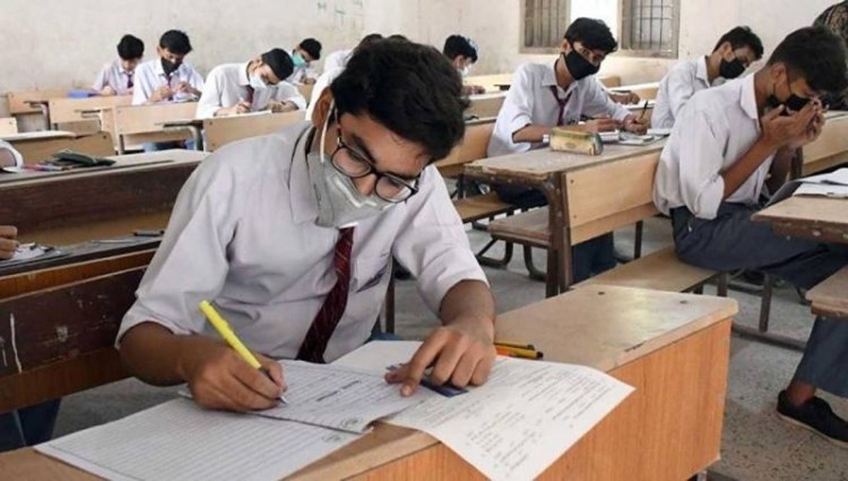 Biometric attendance now mandatory for Matric and Intermediate exams