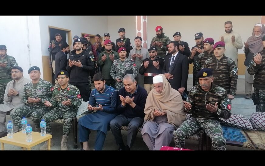 Mohsin Naqvi paid a visit to resident of the Martyred Capt Abbas Khan here in Kando Khel, Khuga Khel village of Landi Kotal.