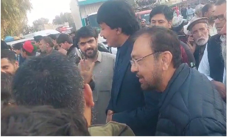 PTI leadership splits into two groups over road closure in KP