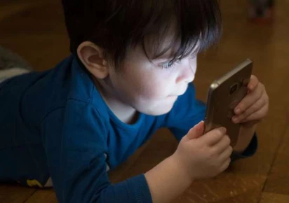 Why pediatricians urge caution in giving mobile phones to children
