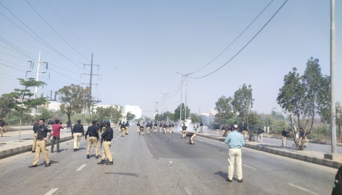 Situation at US consulate under control, says Karachi police chief