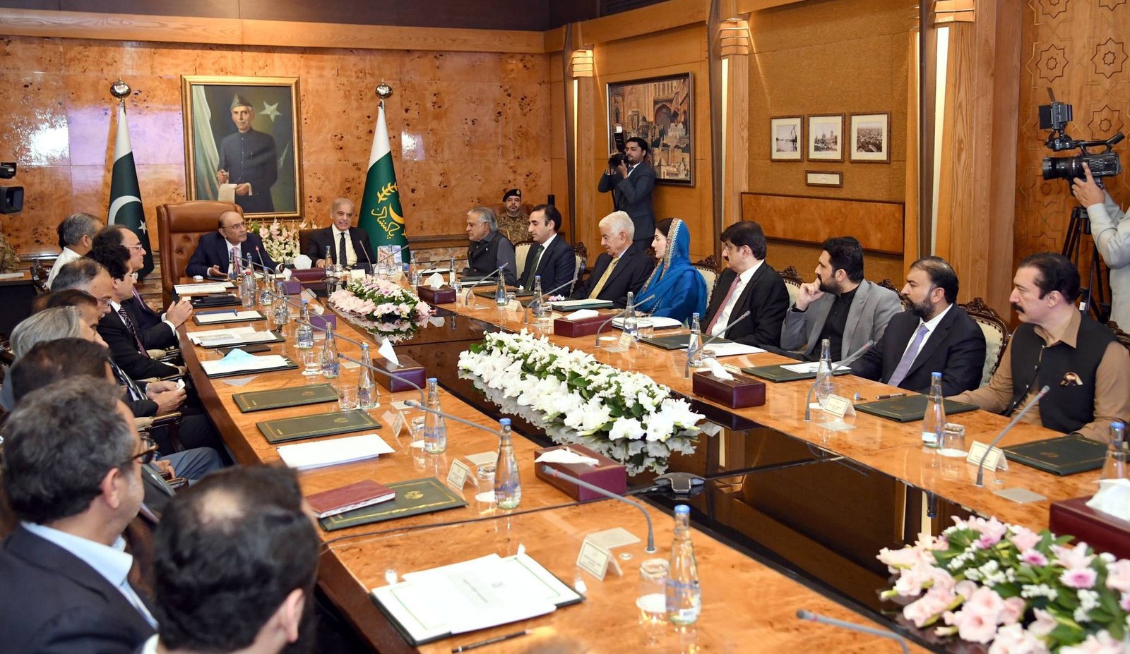 President Zardari calls for immediate measures to ease burden of rising energy costs