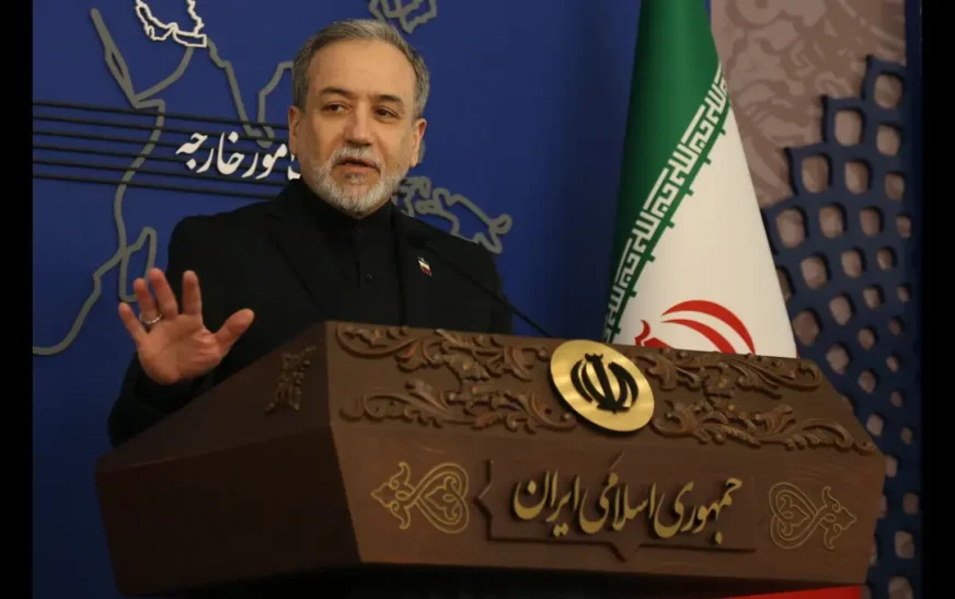 Abbas Araghchi has said that Iran is ready to allow Japanese vessels to pass through the strategically vital Strait of Hormuz.