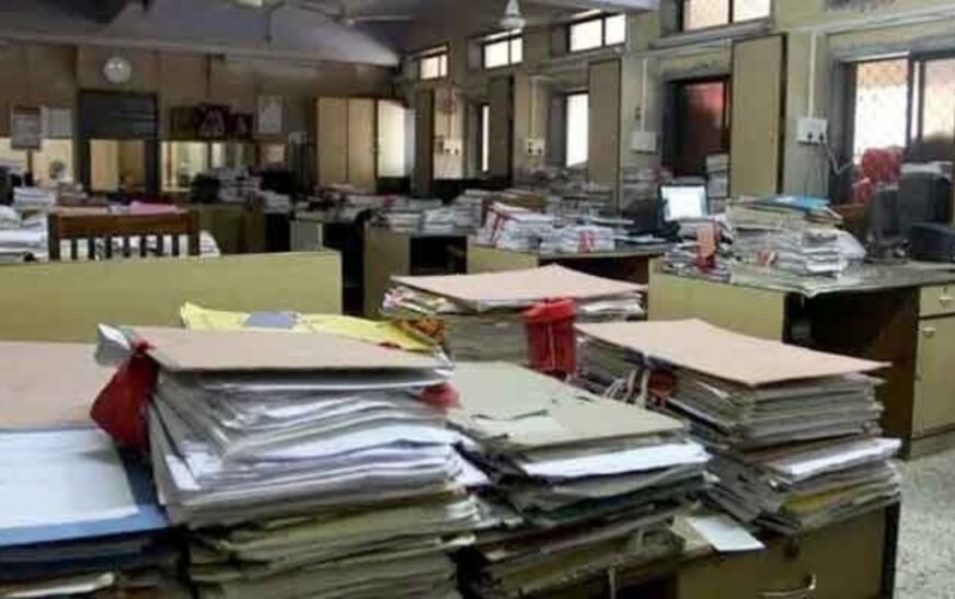 Govt issues new attendance rules for offices under austerity drive