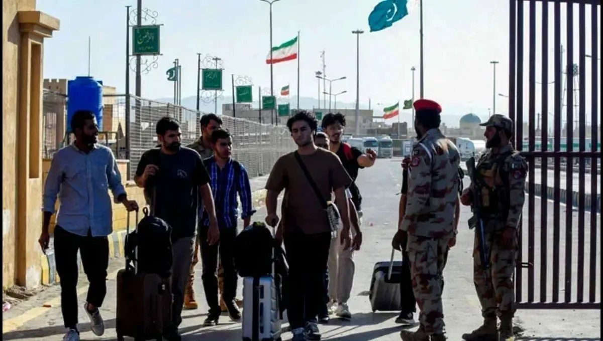 More Pakistanis return home from Iran amid regional tensions
