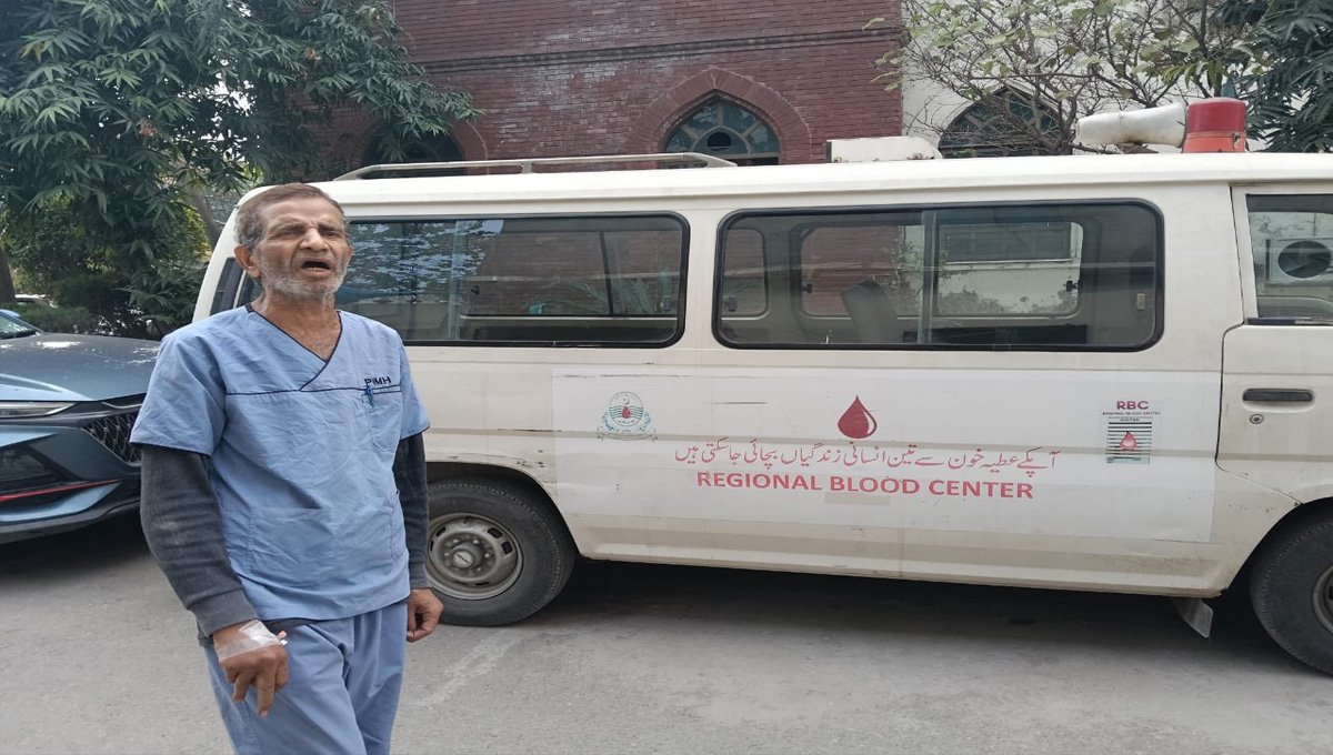 Patient steals ambulance from Mental Hospital, drives 15 km before being caught