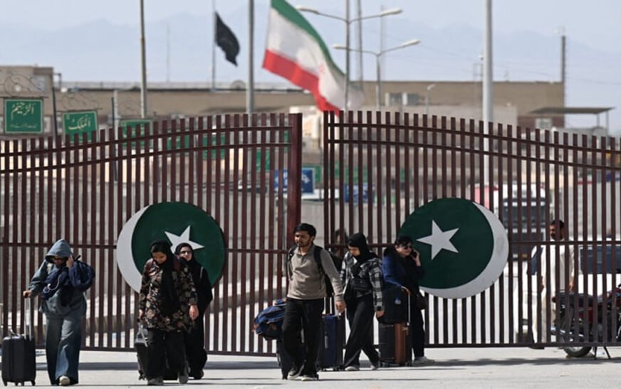 The return of Pakistanis from Iran continues for the tenth day, and some individuals have returned to Pakistan on Tuesday.