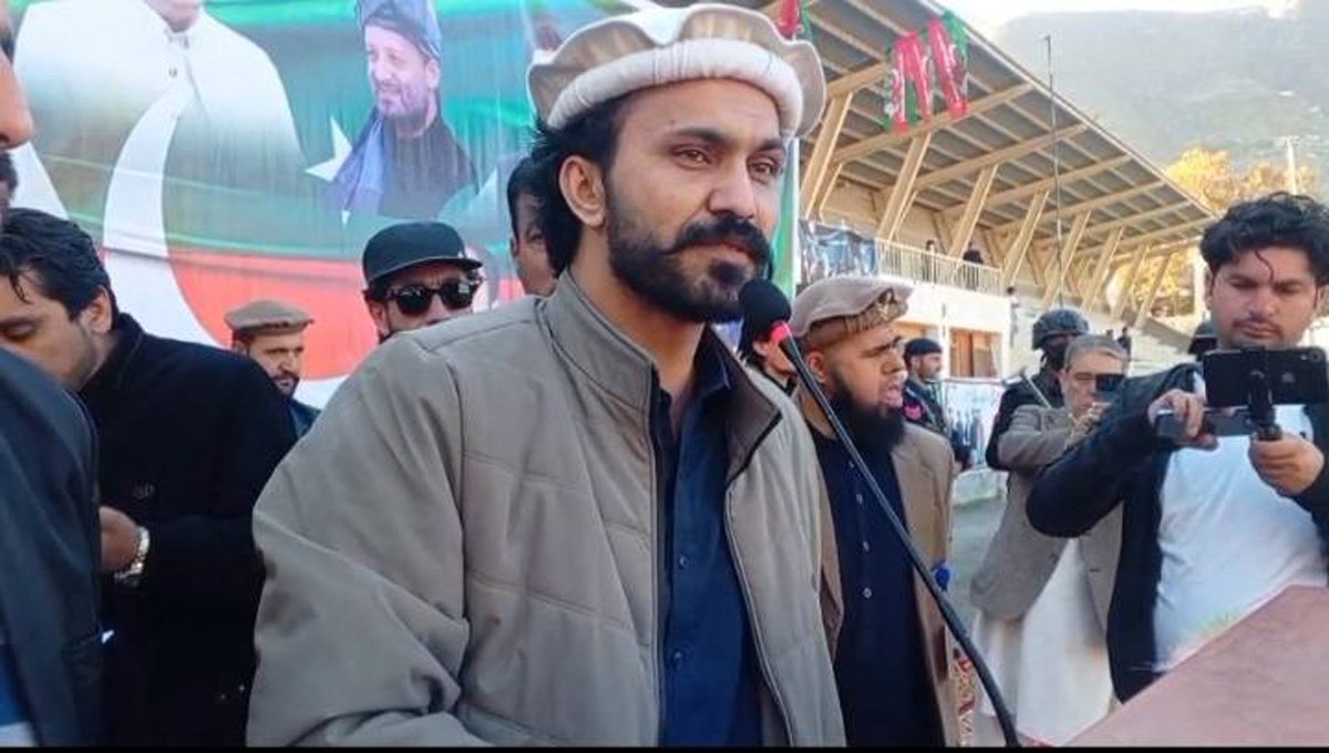 Salar Wazir exposes alleged bidding for ministries in KP cabinet expansion