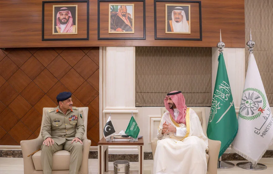 Field Marshal Asim Munir meets Saudi Defense Minister