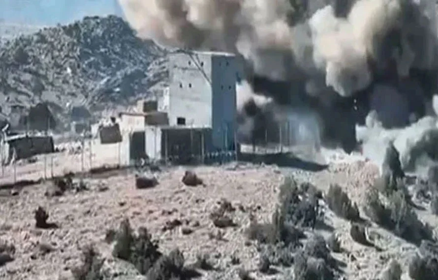 Operation Ghazb-lil-Haq! Important Afghan Taliban post destroyed in Arandu and Kurram