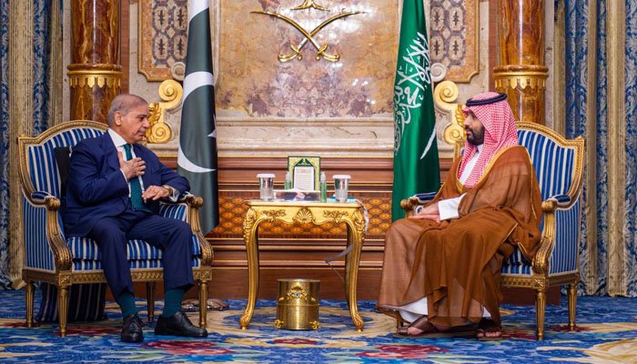 PM Shehbaz Sharif meets Saudi Crown Prince, discusses Iran–US talks