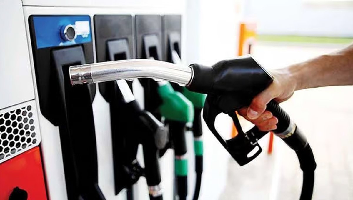 DC confirms no fuel shortage in Islamabad, assures citizens