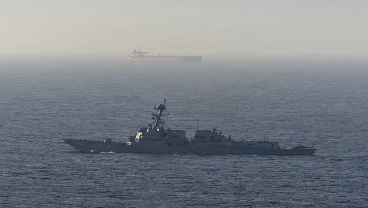 US forces refute media claims, reinforce blockade against Iran