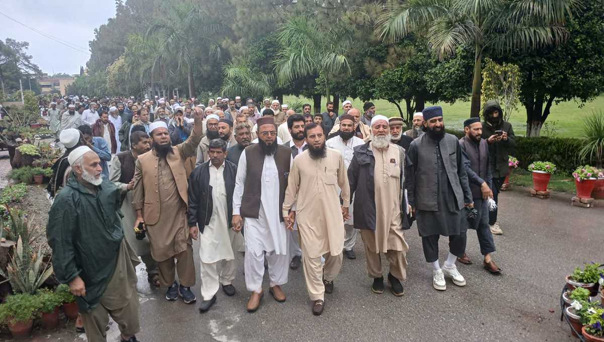 University of Peshawar employees protest months of unpaid salaries and pensions