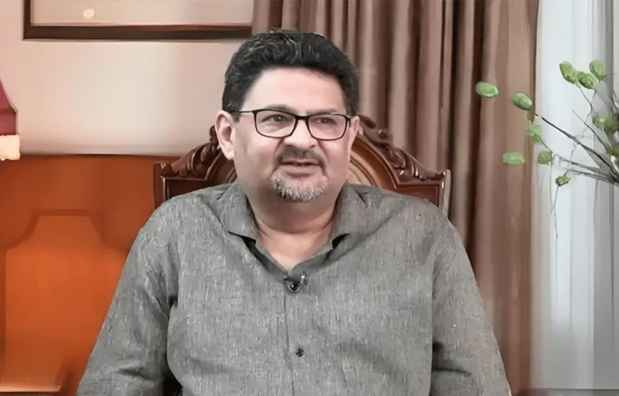 Petrol price hike: Miftah Ismail reveals real reason behind increase
