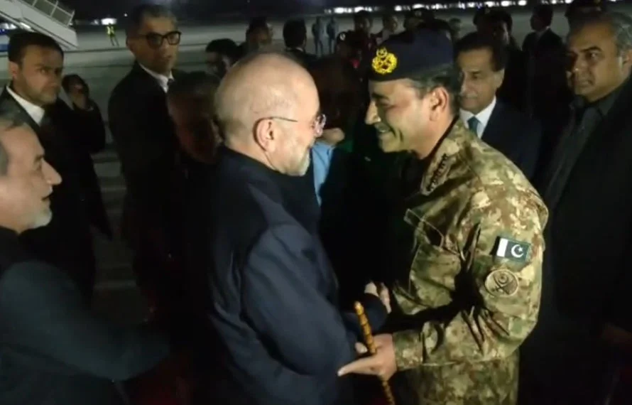 Iranian delegation arrives in Pakistan for Islamabad talks