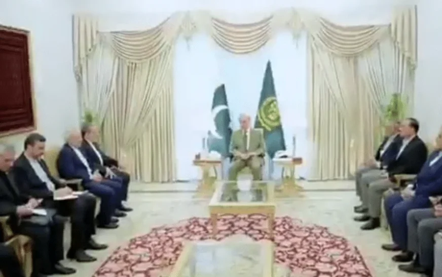 PM Shehbaz Sharif meets Iran FM Abbas Araghchi, discusses regional situation