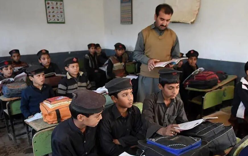 Provincial Minister for Elementary and Secondary Education, Arshad Ayub Khan chaired a ministerial committee meeting regarding the regularization of ad hoc teachers in Khyber Pakhtunkhwa (KP) on Thursday.