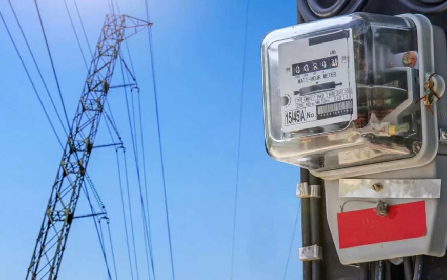 The Federal Government rejected reports indicating the scrapping of subsidy on the first 200 units of electricity, stating such claims are “baseless” according to the Ministry of Energy. The ministry stated that there were no plans at all to remove subsidies on electricity usage.