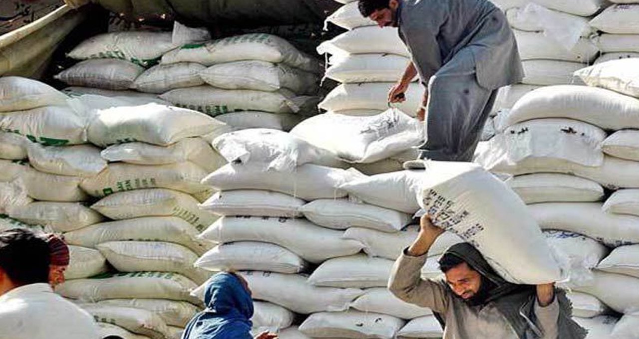 Flour costs jump drastically in Peshawar market