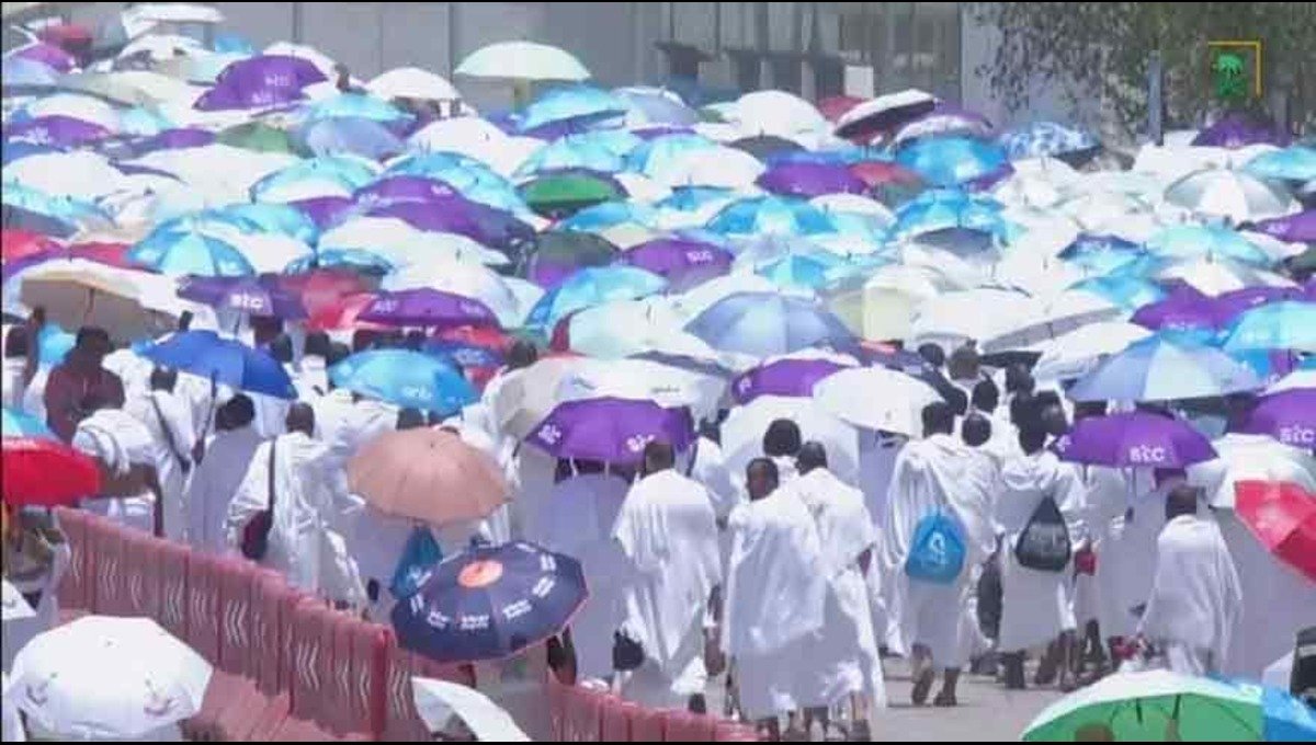 Hajj 2026 begins with arrival of pilgrims in Mina