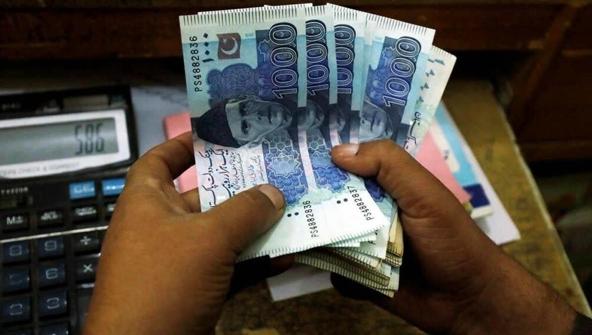Good news for govt employees: Pay and allowances updated