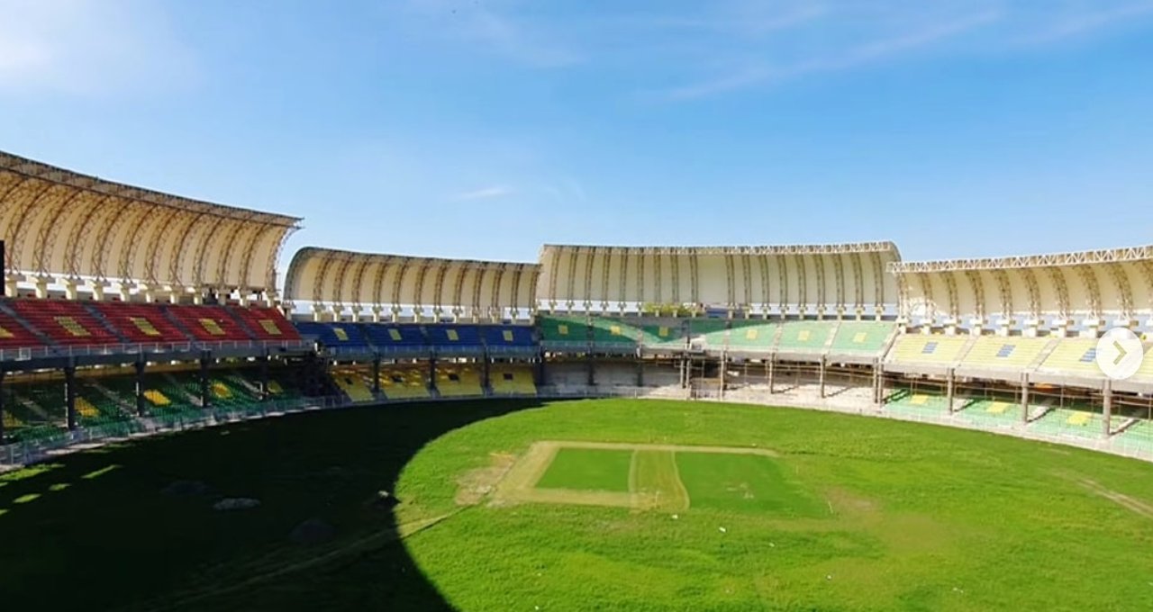 KCL set to thrill Peshawar cricket fans