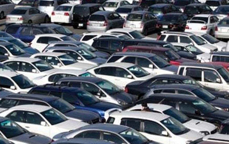 The government of Khyber Pakhtunkhwa (KP) has made an important announcement regarding the registration of all unregistered vehicles in the province after the revelation of the existence of millions of unregistered vehicles in the merged districts.