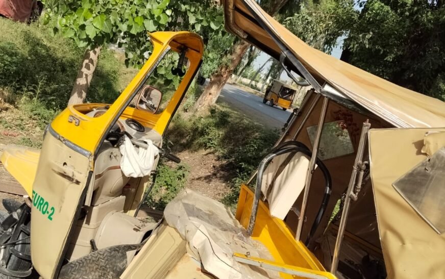 Mardan traffic accident leaves five people injured