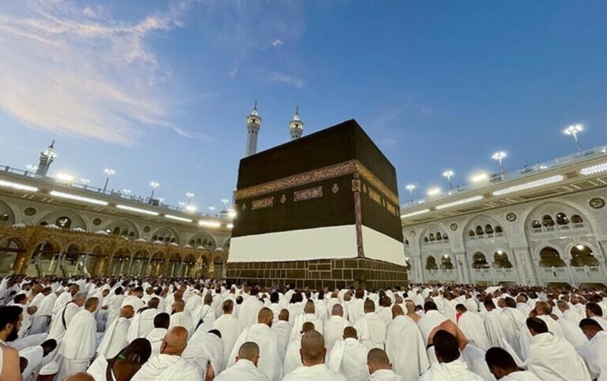 Millions arrive in Makkah for annual Hajj pilgrimage