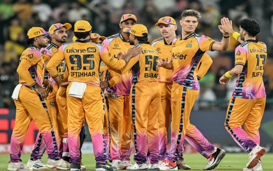 In the closing ceremony of the Pakistan Super League (PSL), a number of outstanding performances were noted as a result of which various players and officials won different prizes and honours.