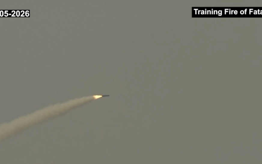 Fatah-4 missile