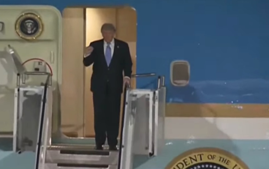 Donald Trump lands in Beijing for official visit
