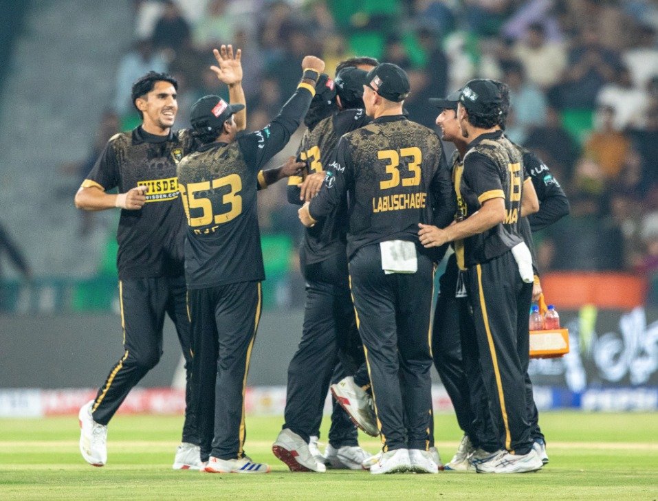 Thrilling match ends with Hyderabad Kingsmen beating Islamabad United